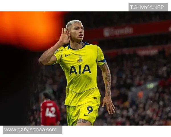 西甲焦点战利物浦与热刺战成平局红牌争议引发全场热议